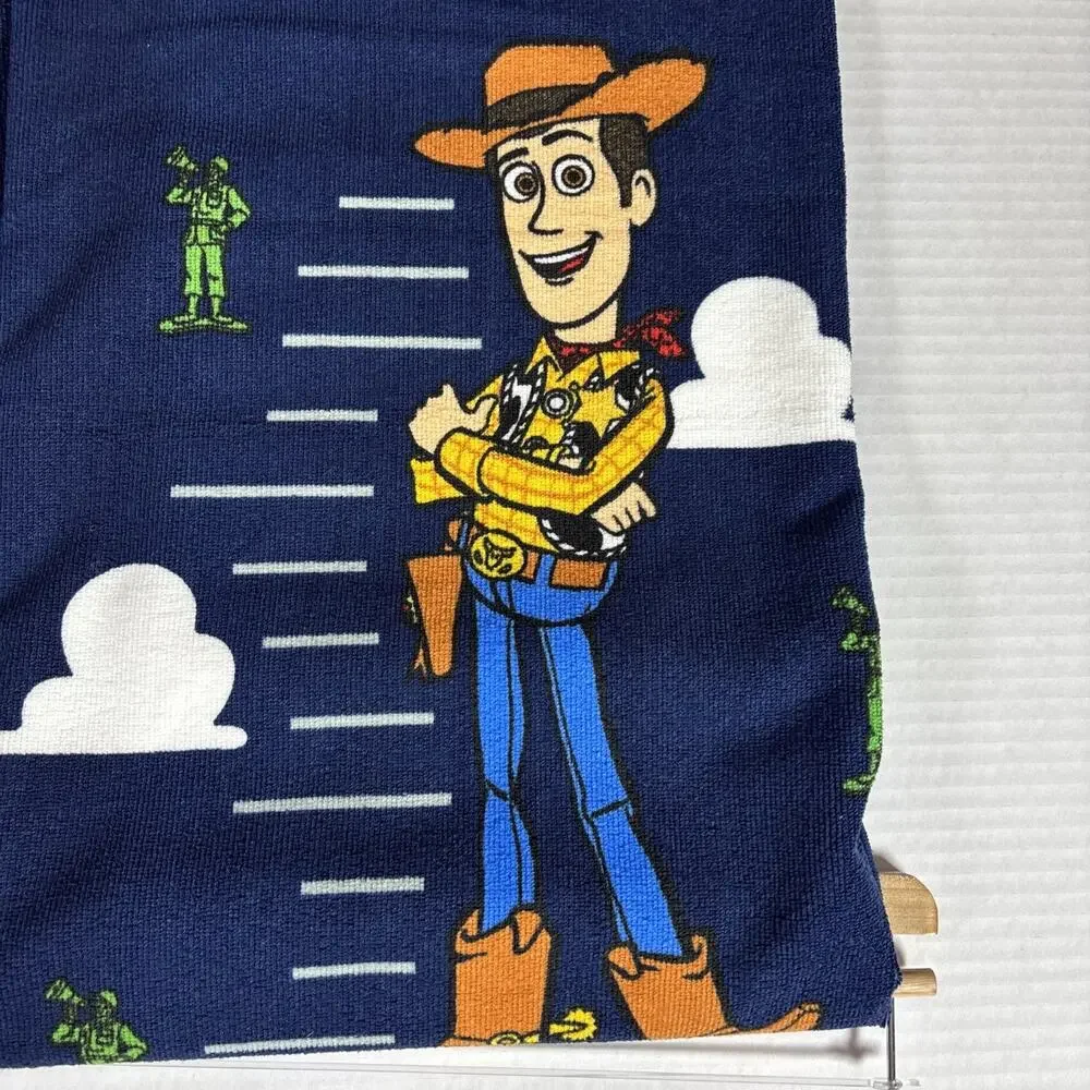 NWT Disney Dallas Cowboys NFL Toy Story Woody & Buzz Beach Towel 36”x72”